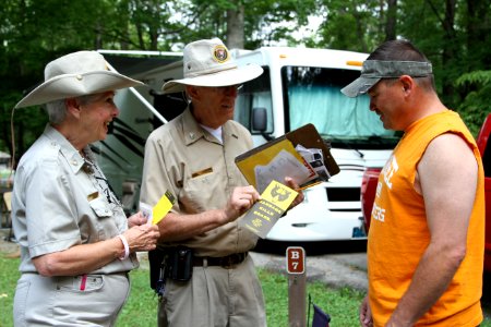 Campground hosts and visitor, July 2014--Warren Bielenberg photo