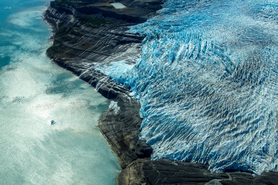 Guyot Glacier and Icy Bay
