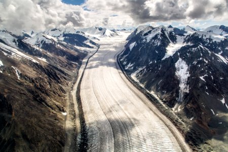 Logan Glacier photo