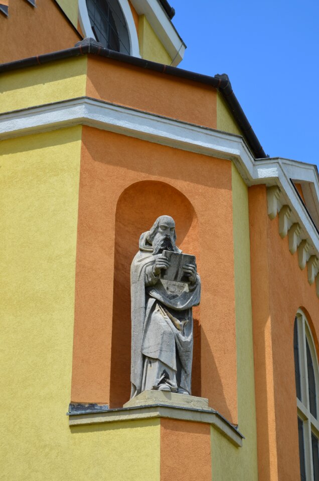 Religious exterior facade