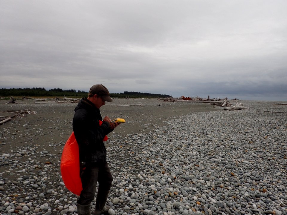 20160721 WRST MarineDebrisCleanup Yakutat 003