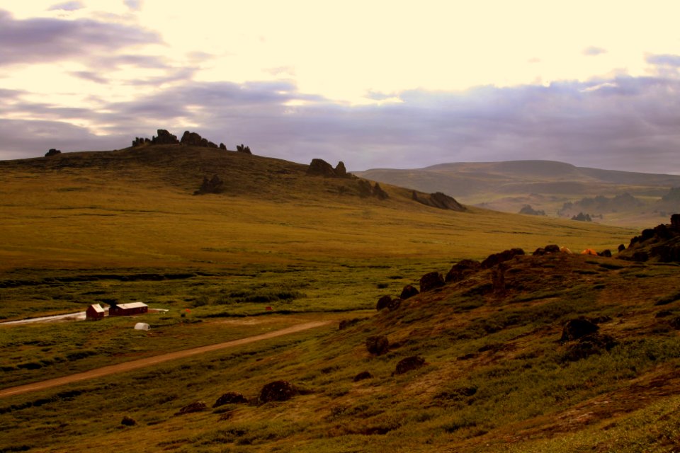 20100814-Serpentine Tors