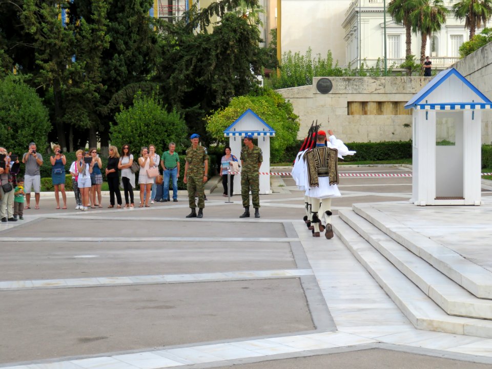 Change of guard - Athens