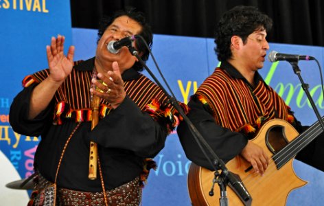 Roberto Sahonero Gutiérrez performs with his son, Roberto Sahonero Cuellar