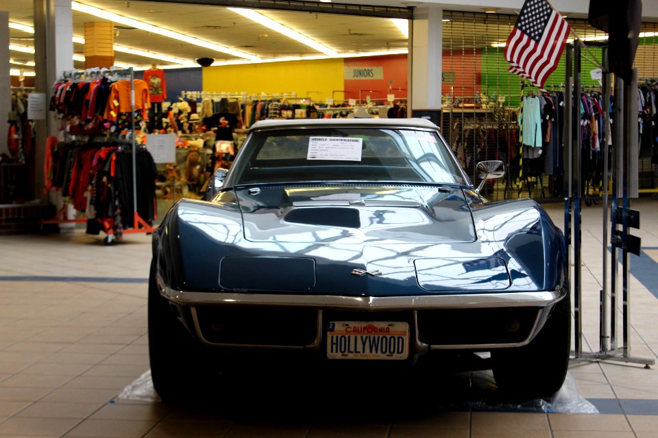 Corvette's Salute To all Veterans