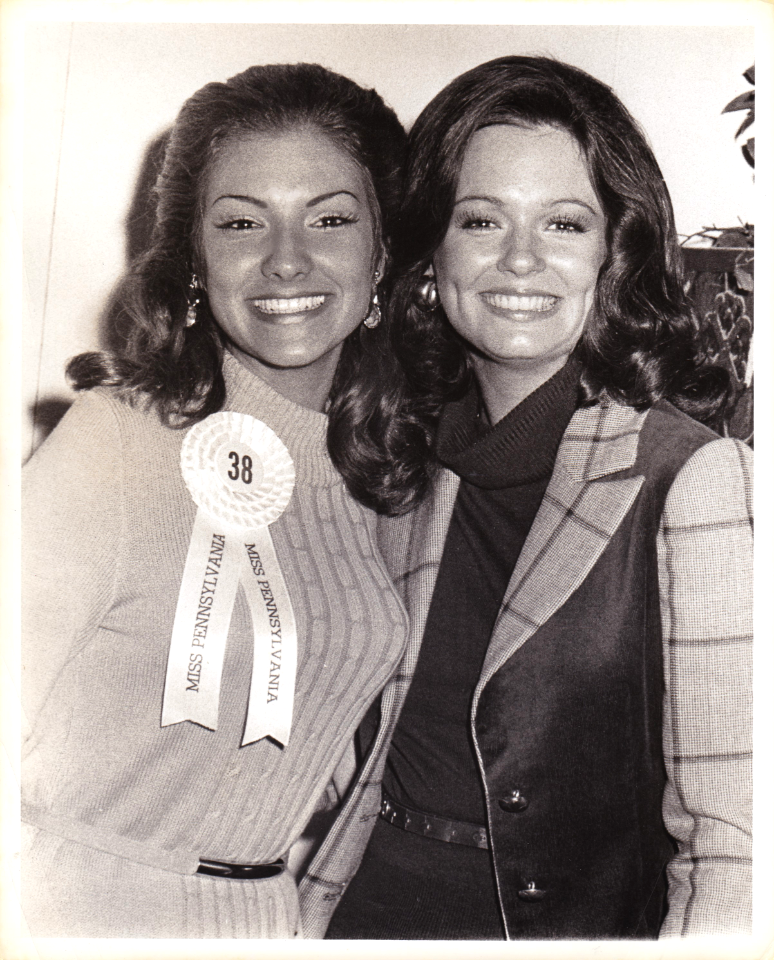 Tina Louise Thomas & Phyllis George