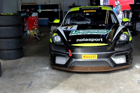 Porsche - Pirelli
