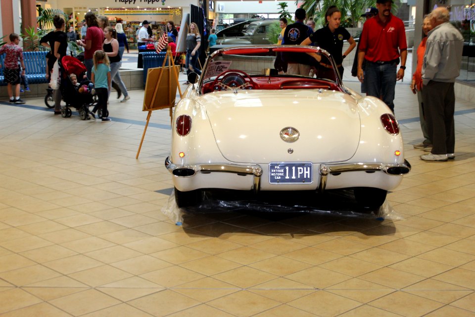 Corvette's Salute To all Veterans