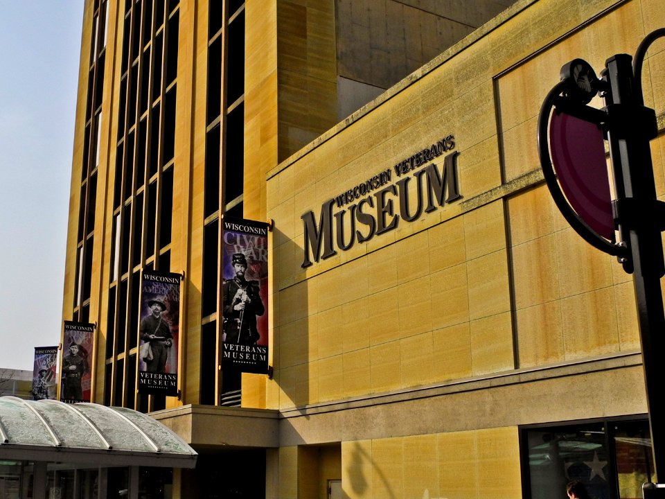 WI veterans museum-001