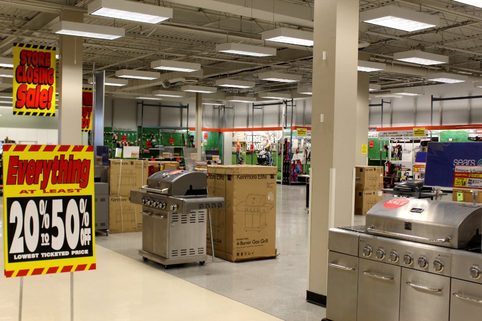 Closing of an icon Store