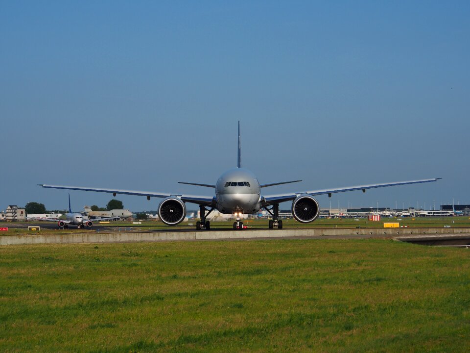 Airport plane aircraft