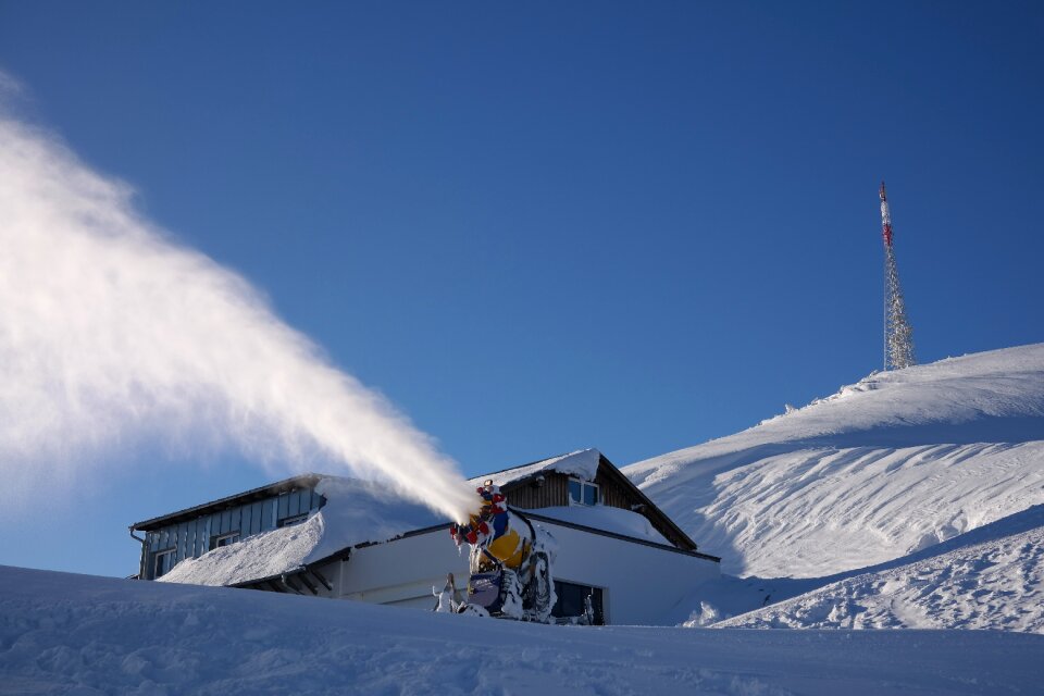 Snow snow making system snow guns