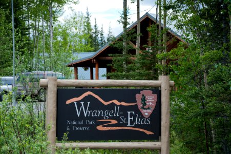 Nabesna Road - Wrangell-St. Elias