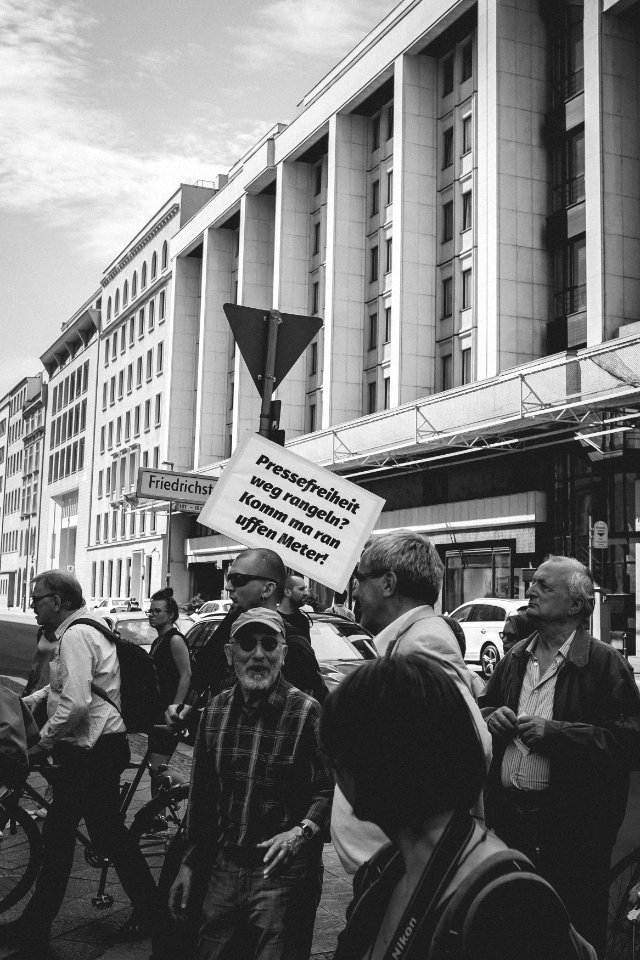 Demo gegen den #Landesverrat