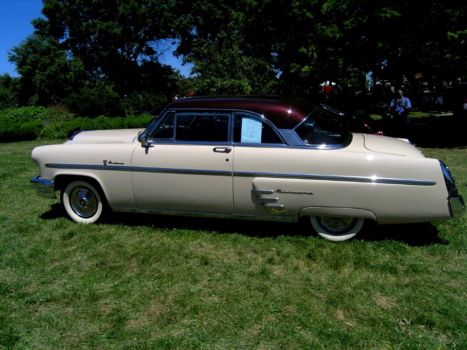 Sully Historic SIte Antique Car Show