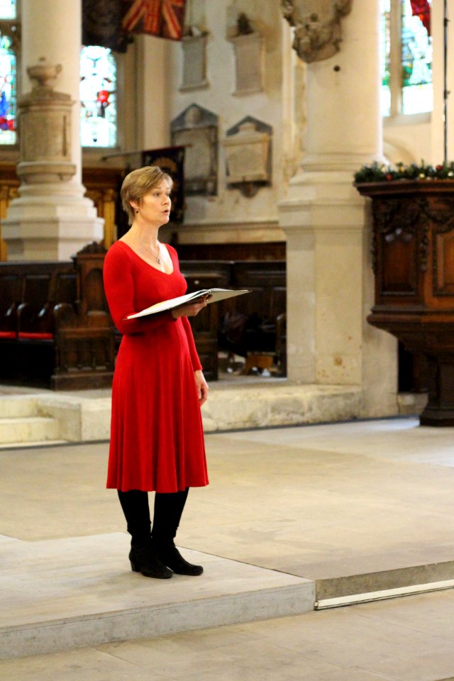 Catherine King performing at "Medieval Music: To Sing and Dance"