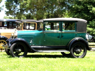 Sully Historic Site Annual Antique Car Show 2004