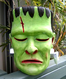 FRANKENSTEIN - Head - Light-Up Head - Ceramic - 14 in. -  Albertsons - 2014 - A