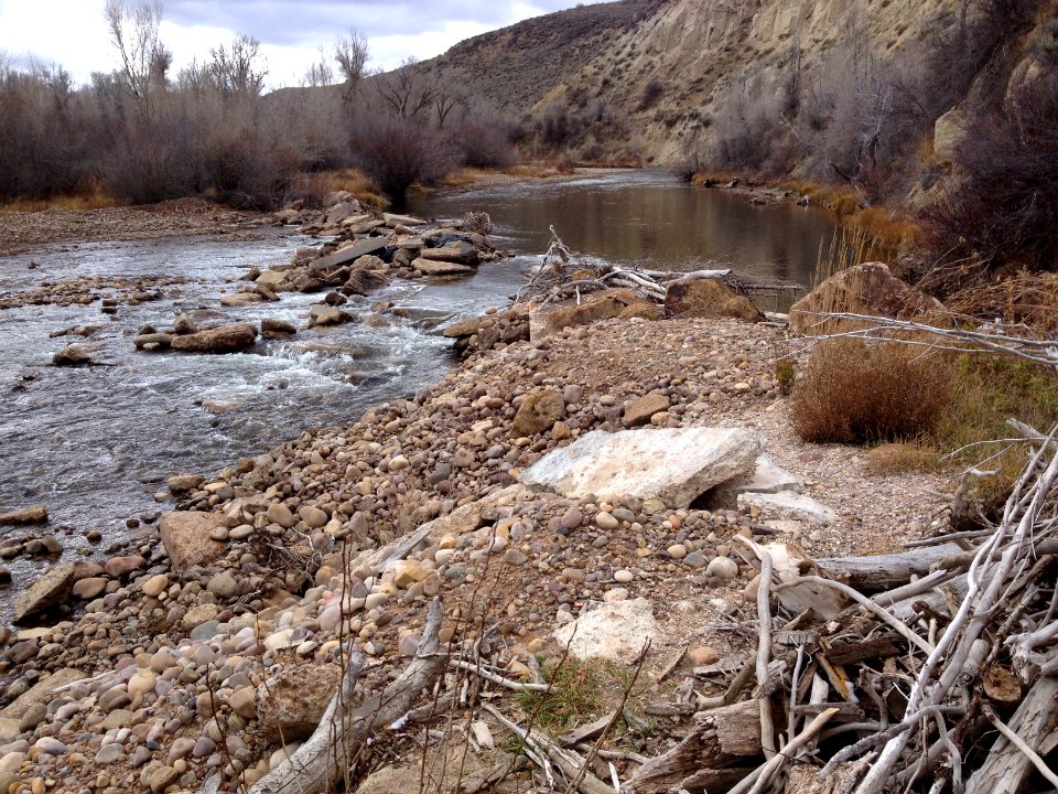 Bear River irrigation diversion. Before redesign.