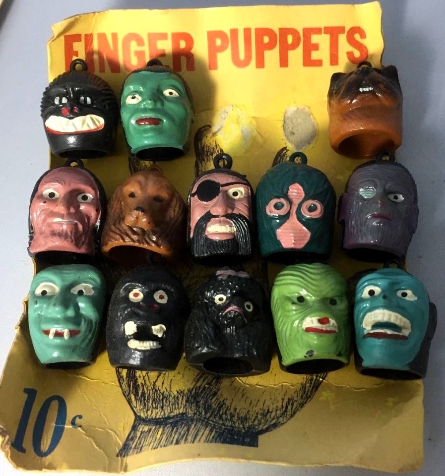 MonstersCharms - Finger Puppets - Vending Card