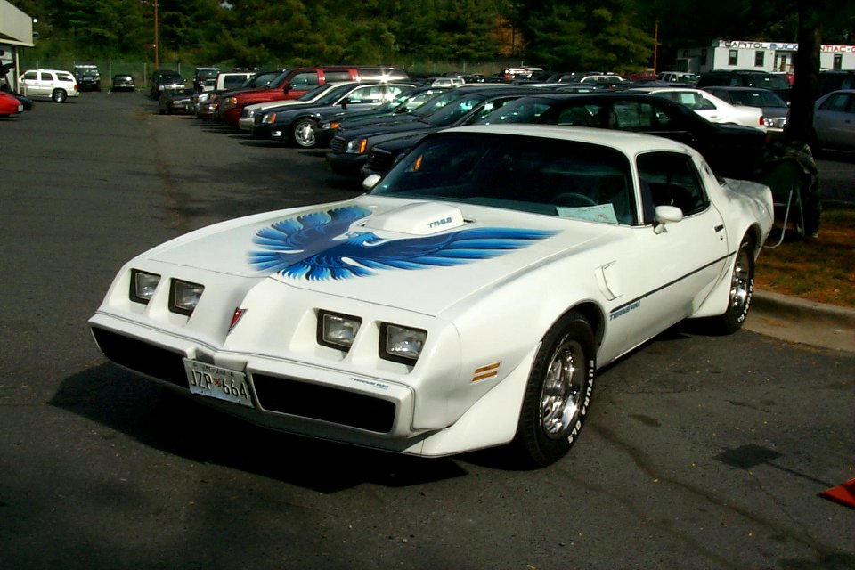 Pontiac Car Show 2003, Capitol Cadillac