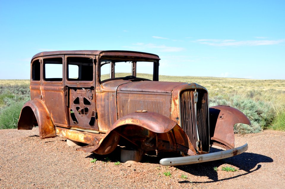 03-09-12 Route 66 1932 Studebaker Car