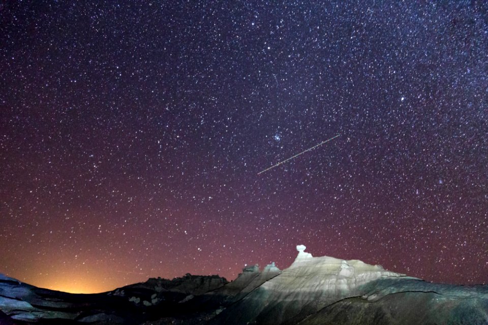 Pleadies Over Hoodoo Ridge 011817 Night Sky with Stars NPS-Jacob Holgerson