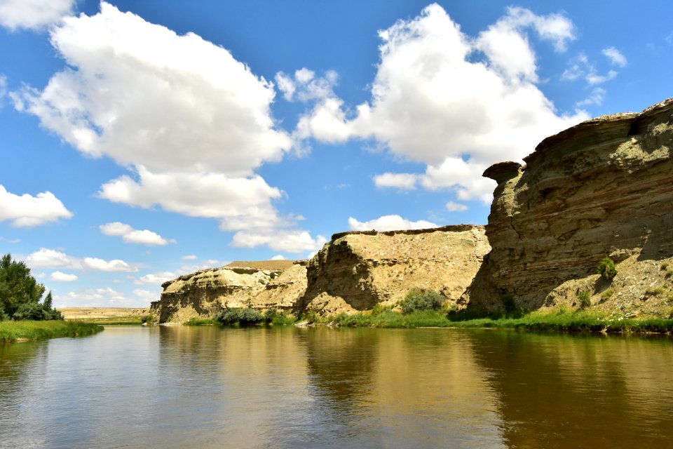 Green River on Seedskadee National Wildlife Refuge photo