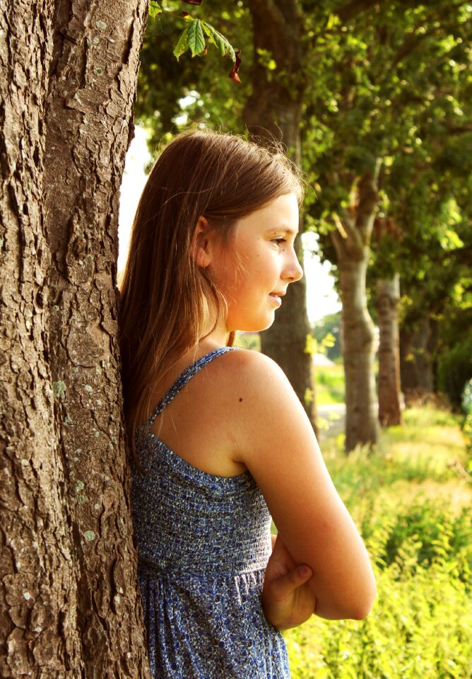 Face nature dress