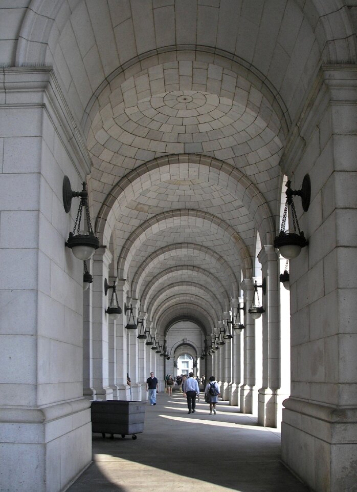 Building washington dc walk