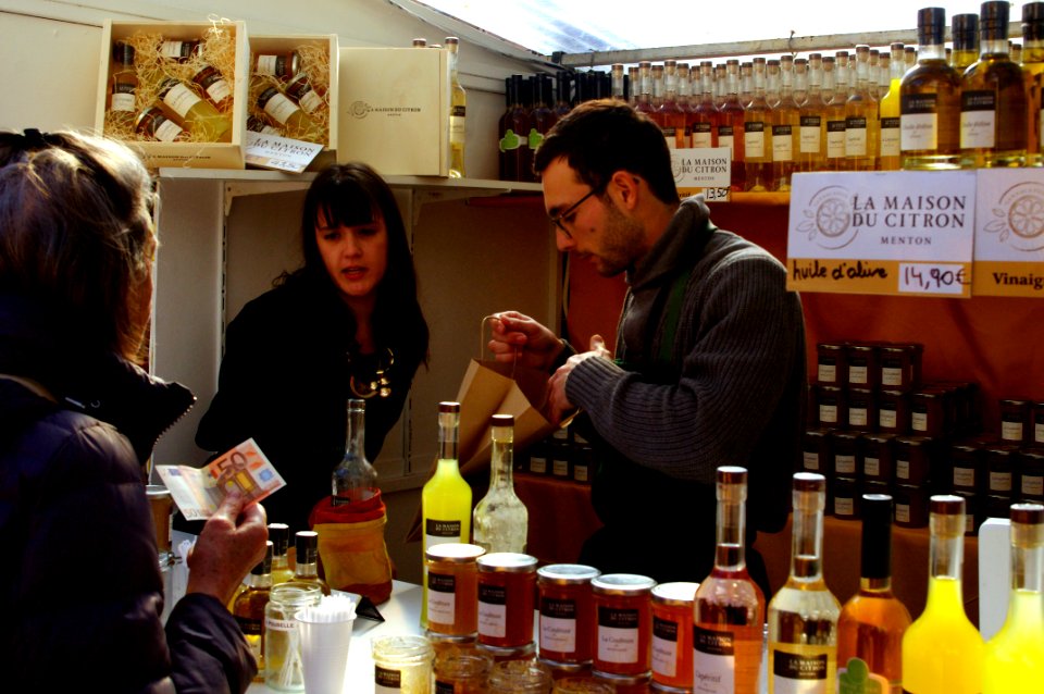 vente à la fête du citron
