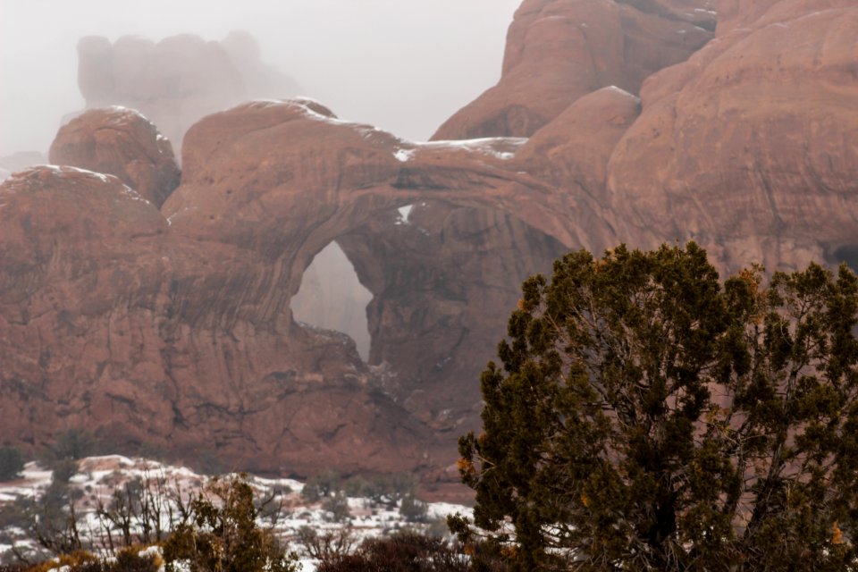 Shrouded Double Arch