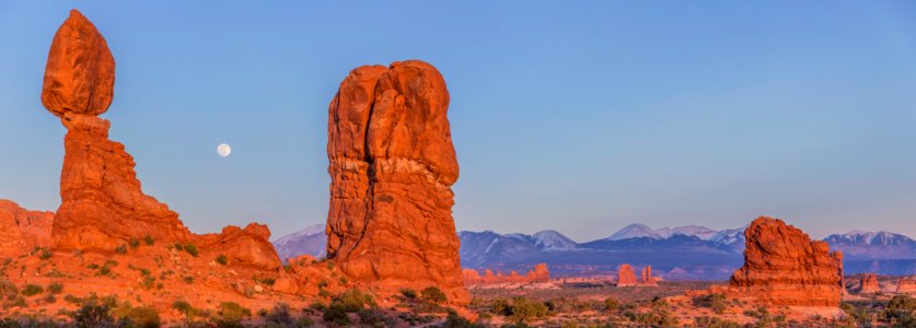 Moonrise over Balanced Rock, 5/13/14 photo