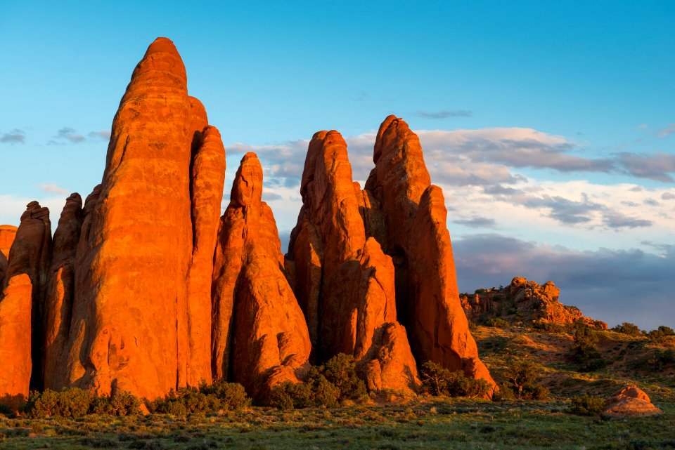 Sandstone fins near Sand Dune Arch