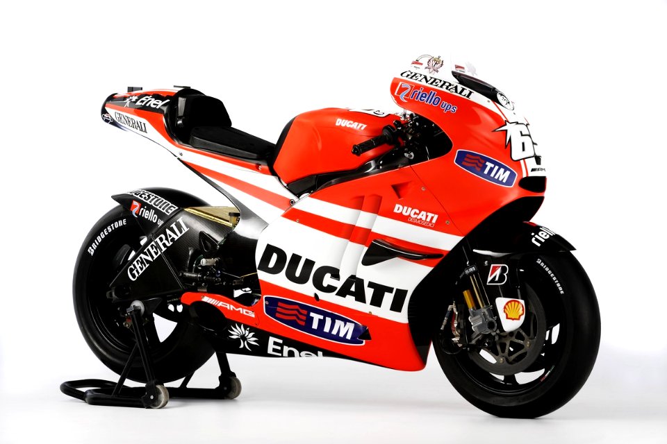 ducati-gp11-hayden-01