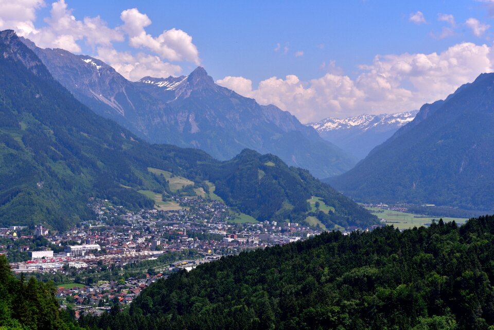 City mountains nature