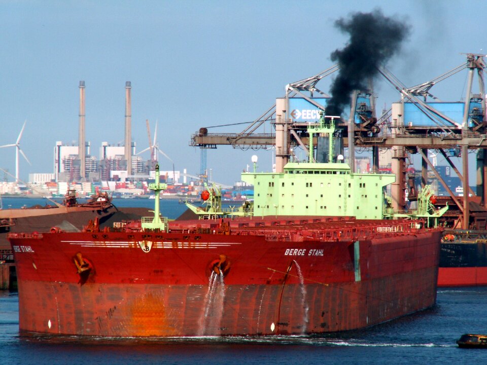 Ship terminal harbor