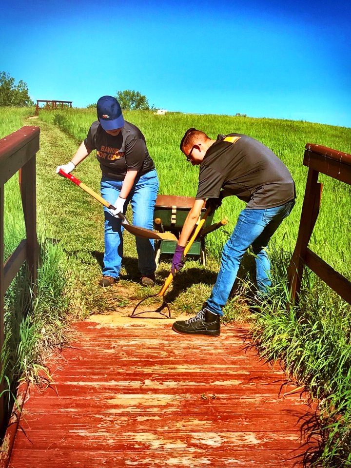 Two Ponds Tuesday Volunteers 3