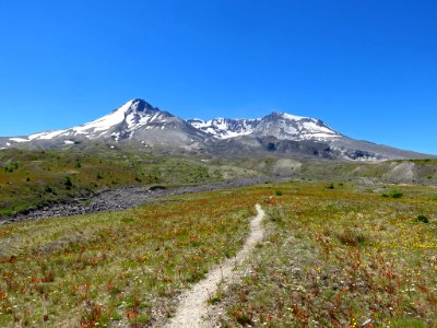 Loowit Falls Hike at Mt. St. Helens NM in Washington