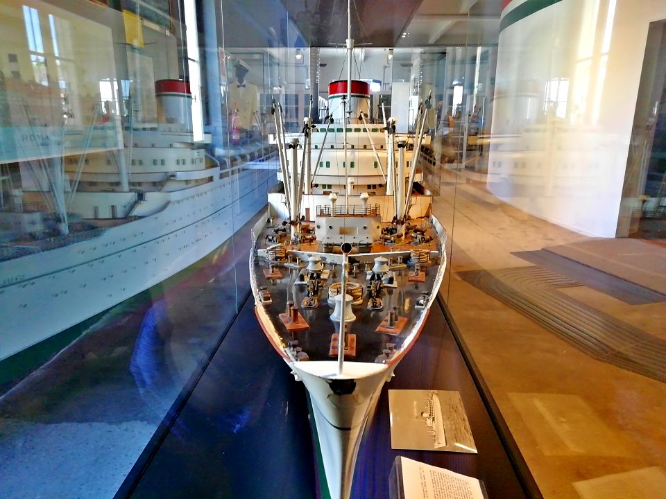 passenger ship  GIULIO CESARE