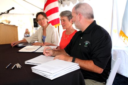 Interior Secretary Jewell, State of California Announce Landmark Renewable Energy, Conservation Plan for 10 Million Acres of California Desert on September 14, 2016 photo