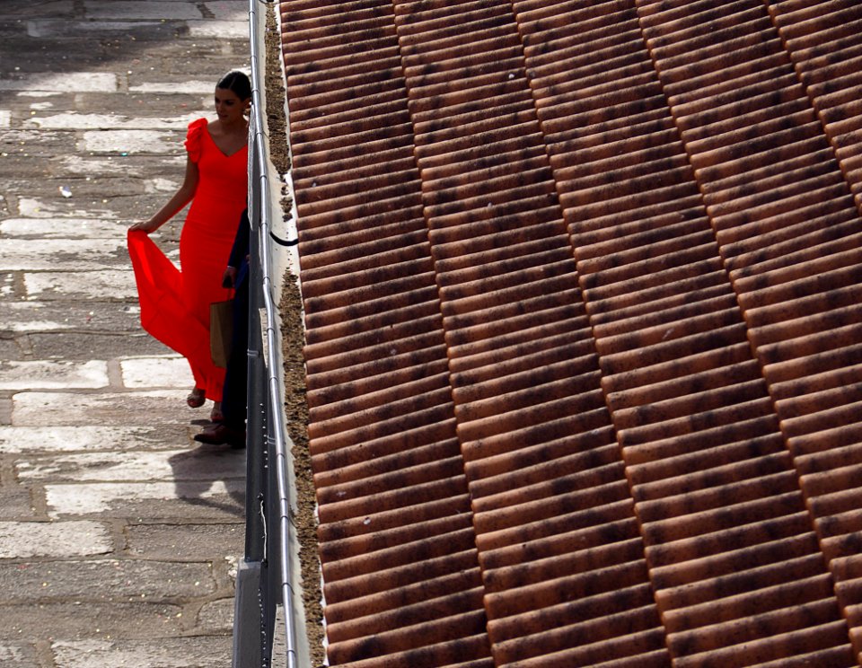 El vestido rojo