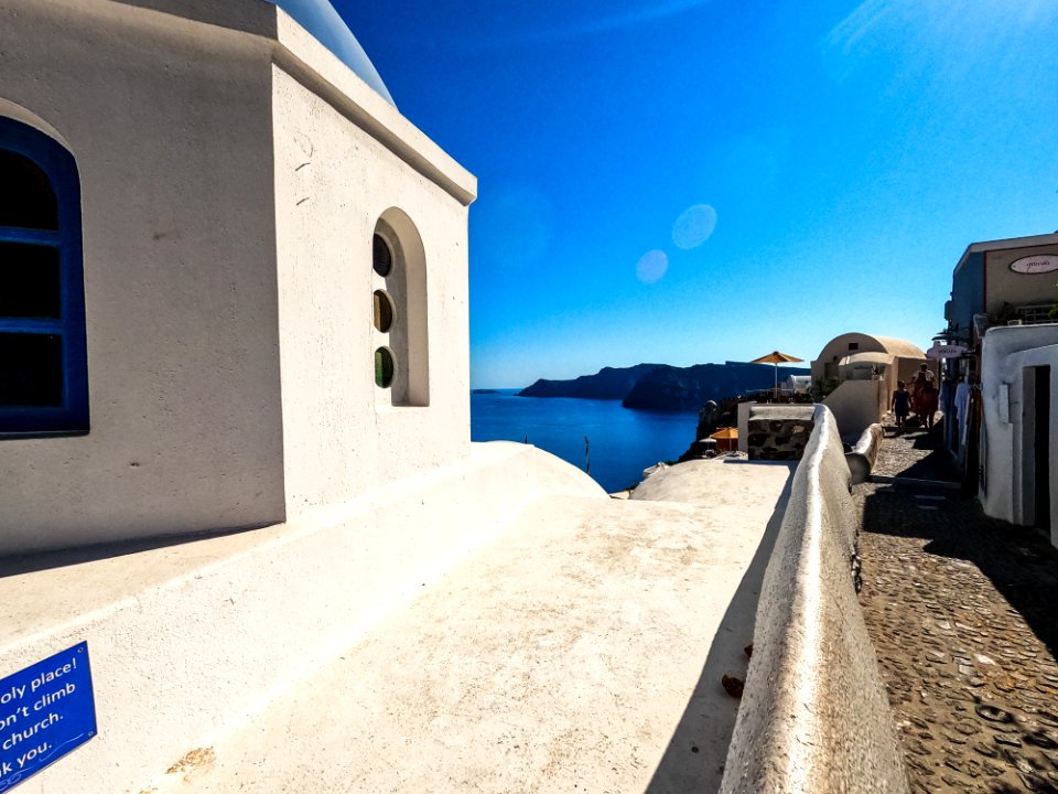 SANTORINI