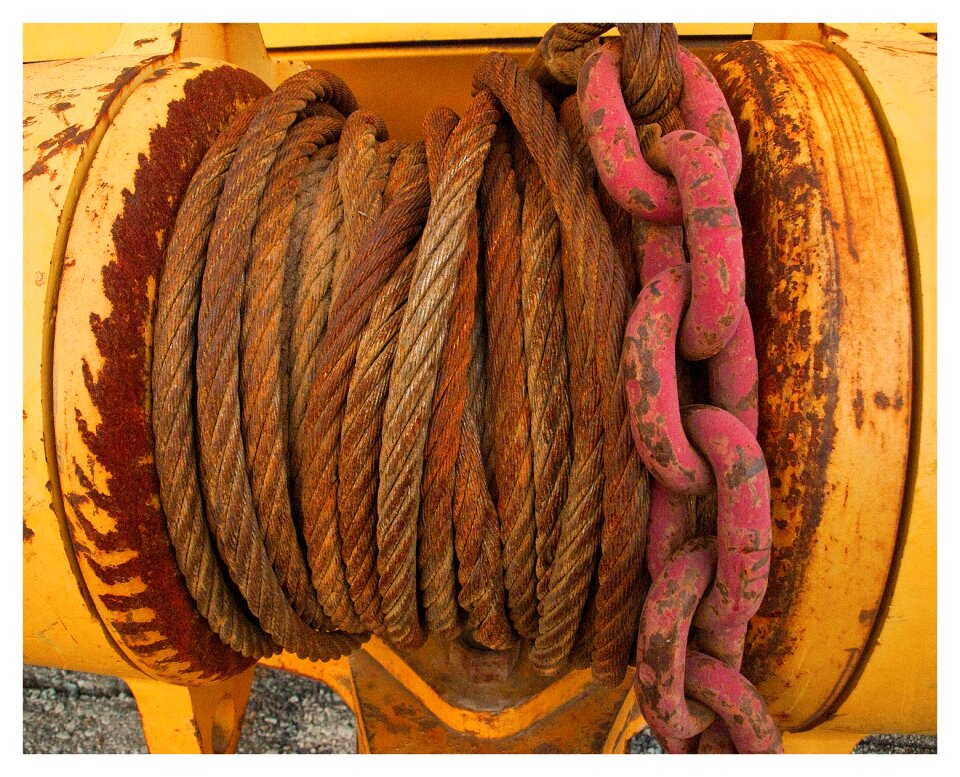 Equipment lift strong