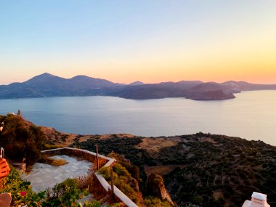 SUNSET MILOS