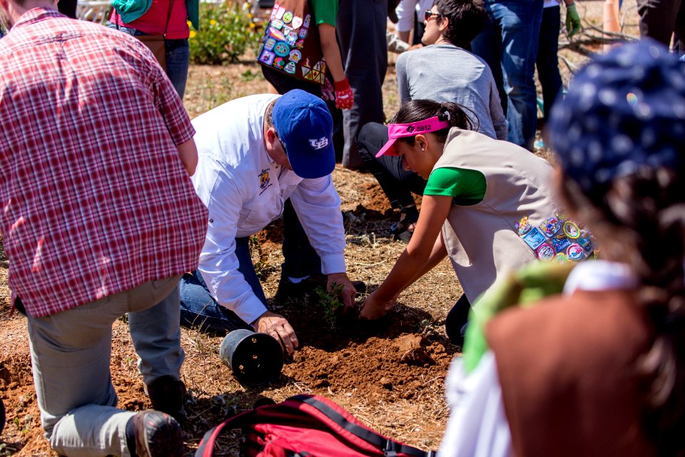 San Diego Bay National Wildlife Refuge - Wilkweed Planting Event