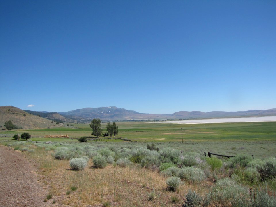 Surprise Valley Barrel Springs Back-Country Byway