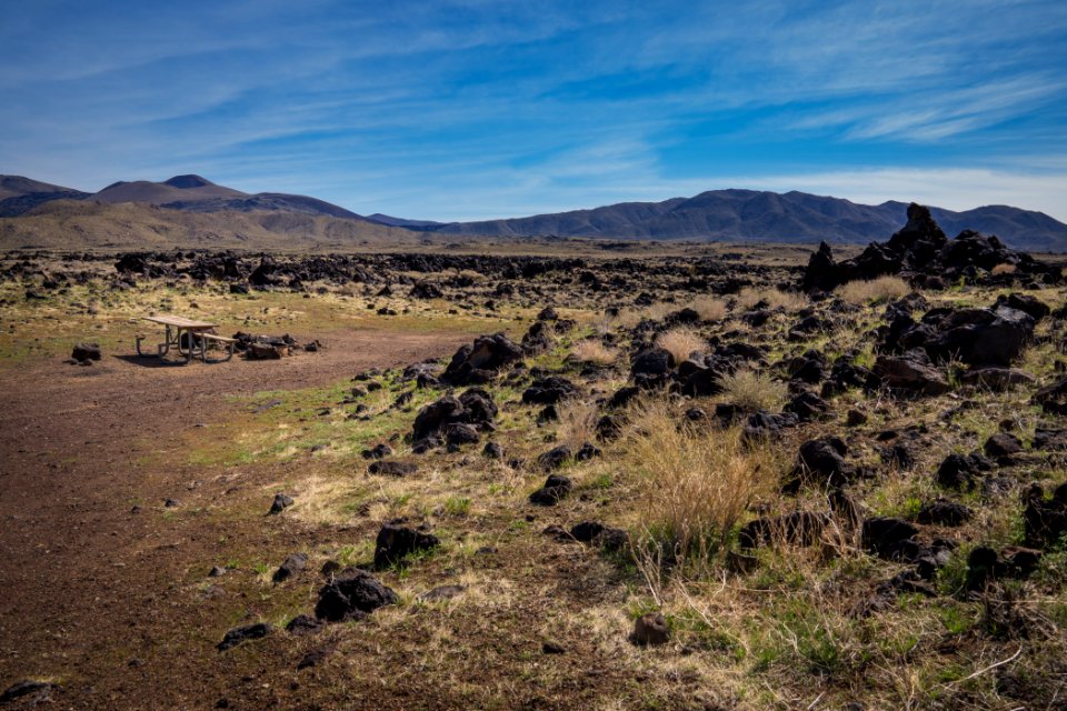 Fossil Falls Campground