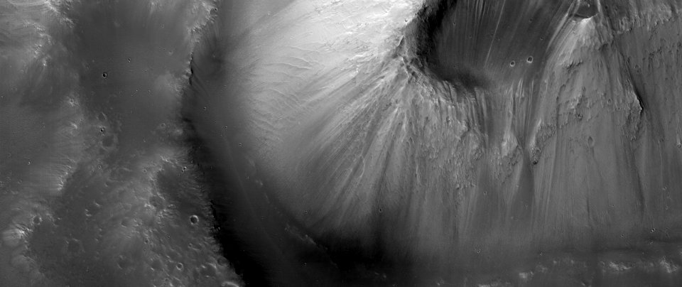 Valleys North of Huygens Crater