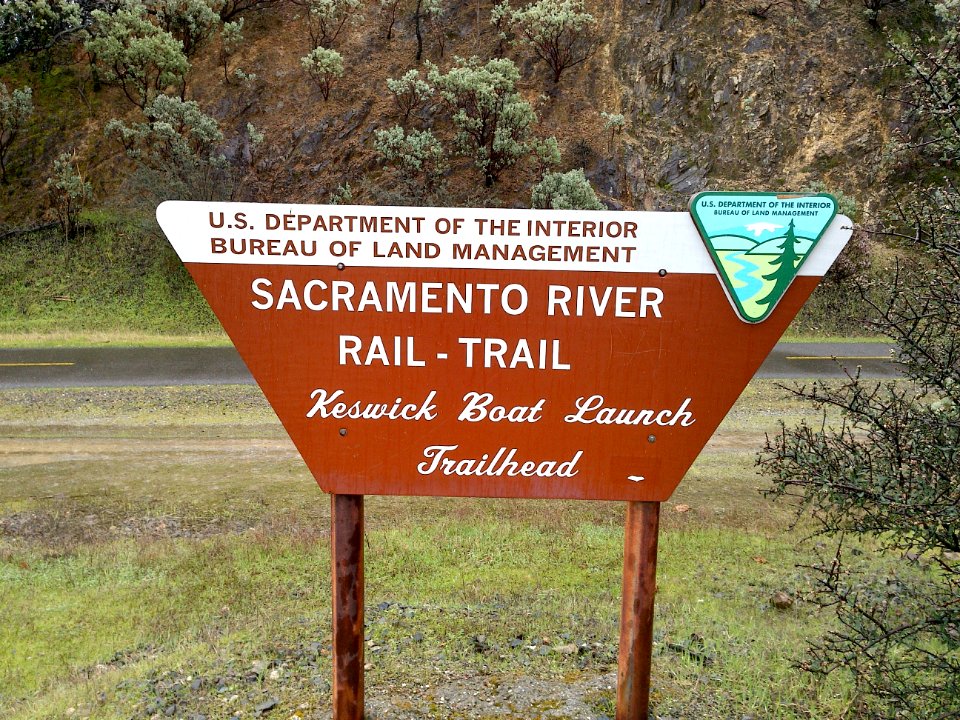 Sign for the Sacramento River Rail-Trail Keswick Boat Launch Trailhead
